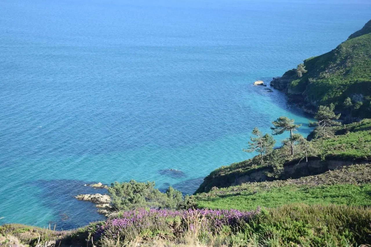 Holiday home Cottage, Crozon France